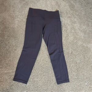 Athleta Salutation Stash Pocket II 7/8 Tight